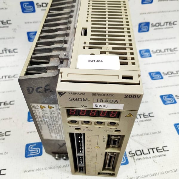 Servo Drive Yaskawa SGDM-10ADA - 01034